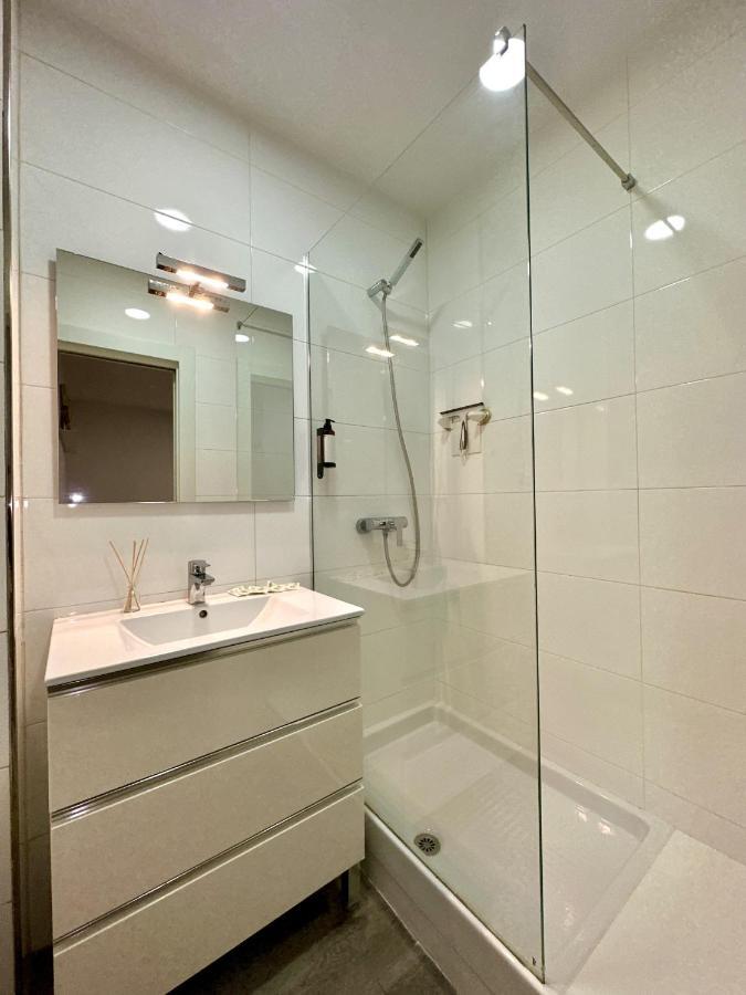 Urbe10 Santa Lucia 1 Bedroom Apartment 1A Малага Экстерьер фото